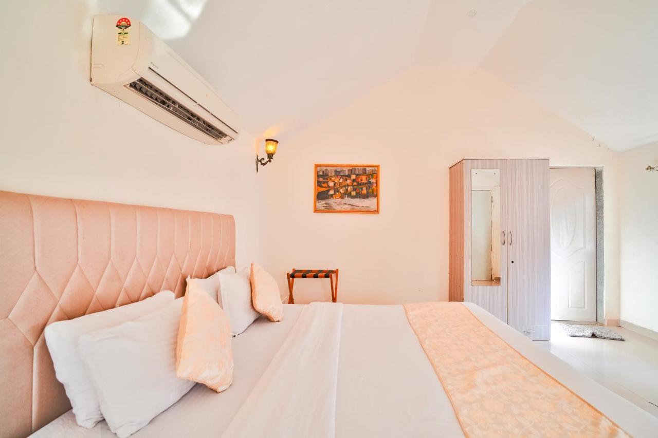Morjim Holiday Beach Resort 外观 照片