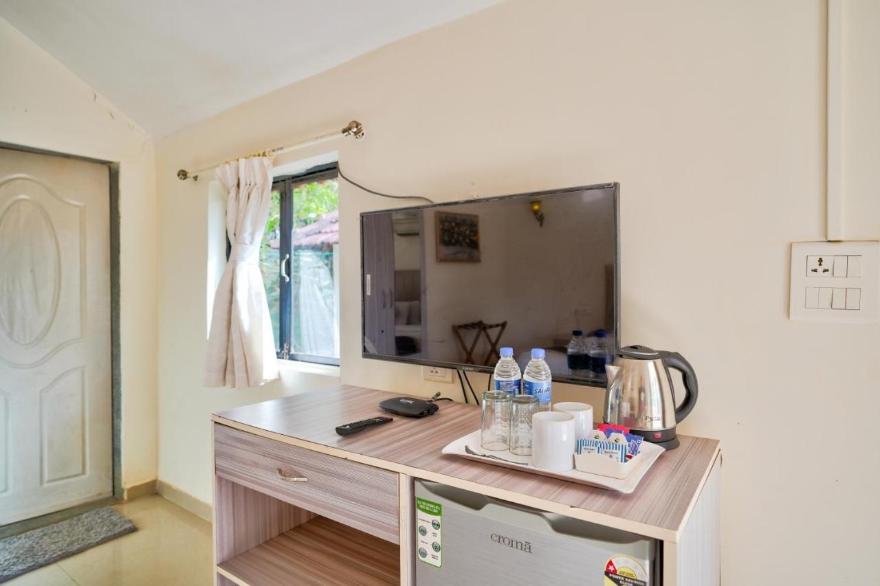 Morjim Holiday Beach Resort 外观 照片